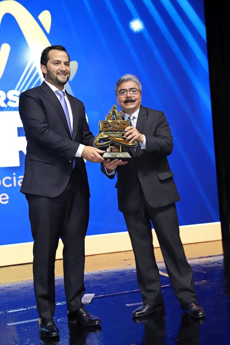 FUNDAHRSE premia a empresas socialmente responsables