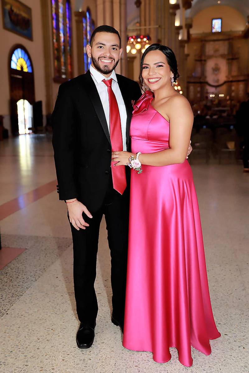 Max Davila y Gabriela Salazar