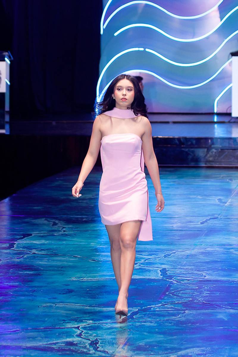 Senior Fashion Show 2026 de la Escuela Internacional Sampedrana, parte 3