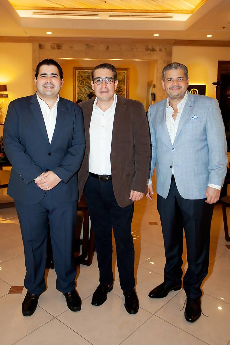 Guillermo Orellana, Benjamin Membreño y Lisandro Orellana.