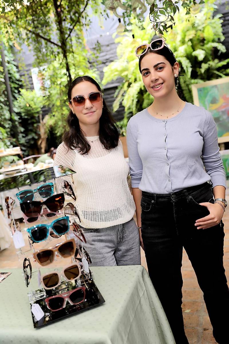 Mariana Álvarez y Ana María Álvarez.