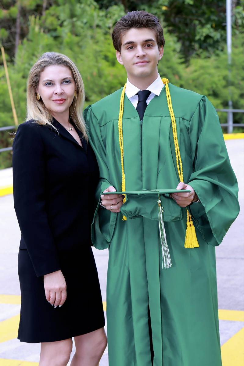 Graduación 2026 de la Academia Los Pinares