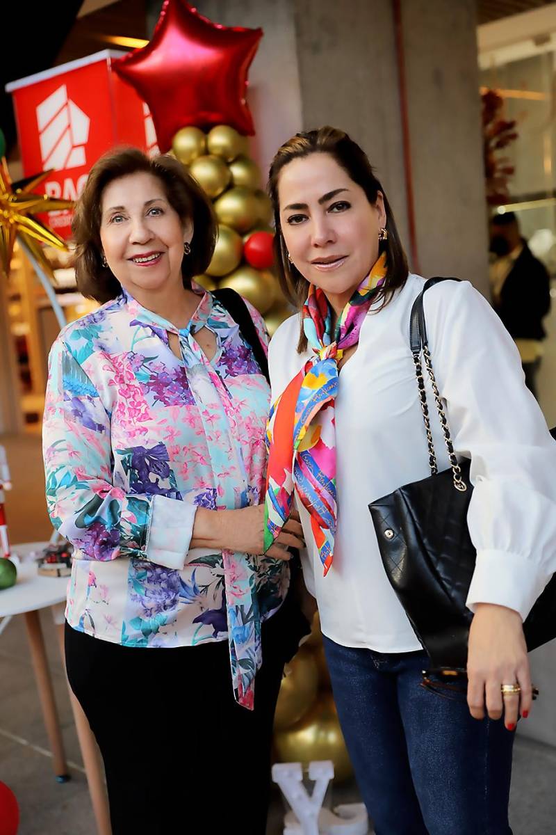 Maye y Carol Kattan