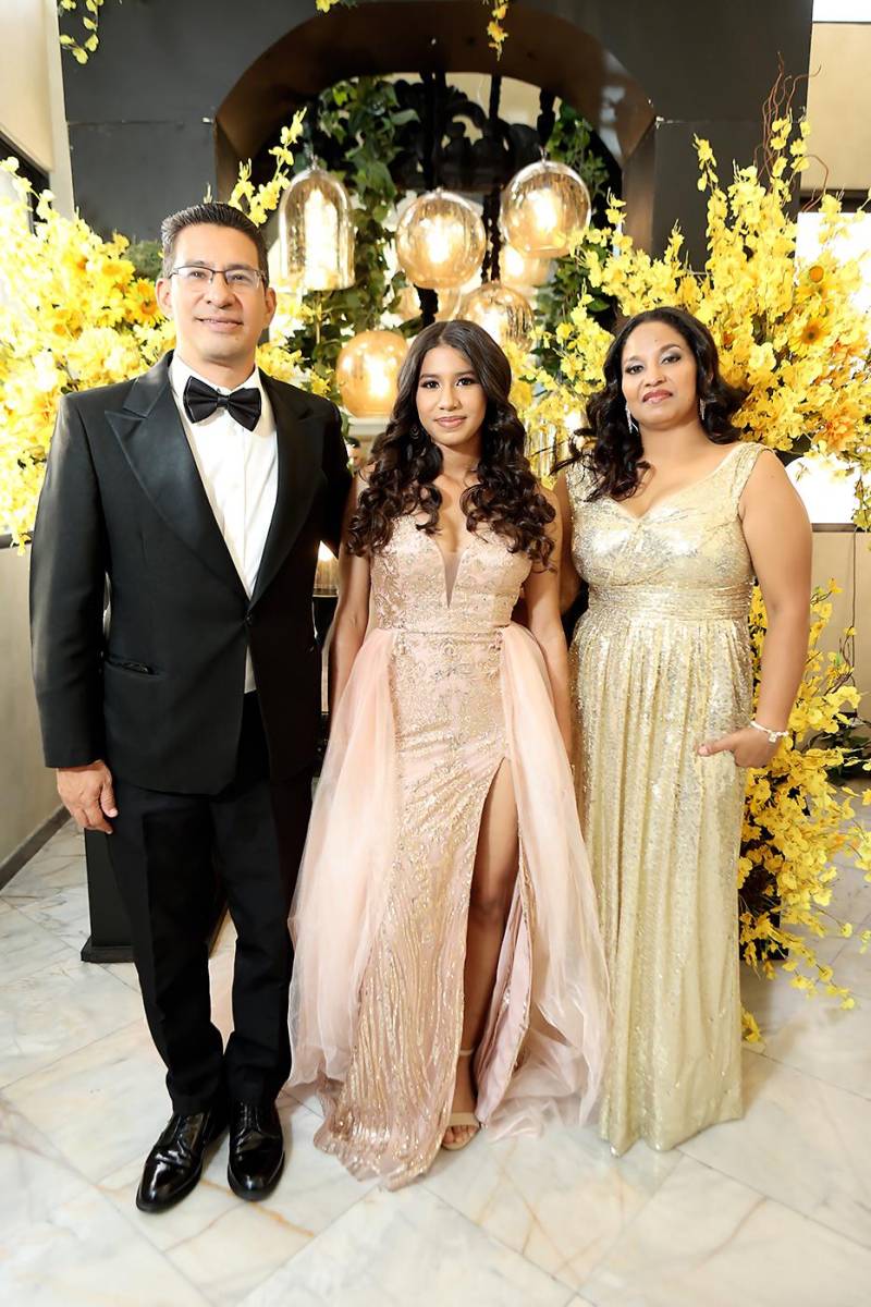 Fiesta de la prom 2025 de Intercontinental School