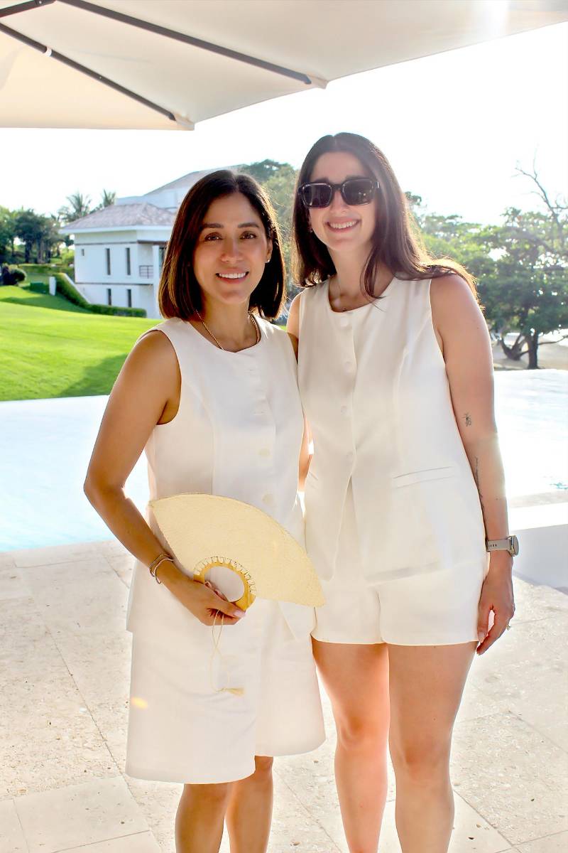 Alejandra Chang y Francesa García.