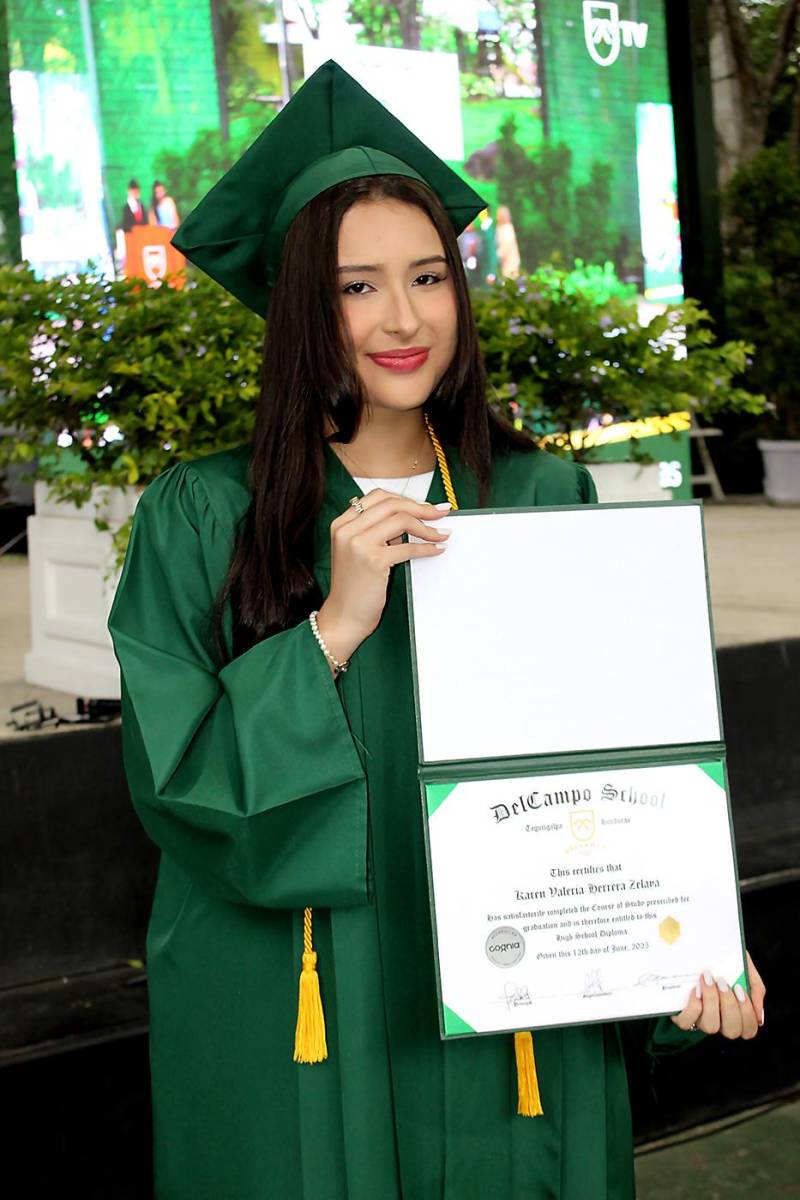 Karen Herrera.