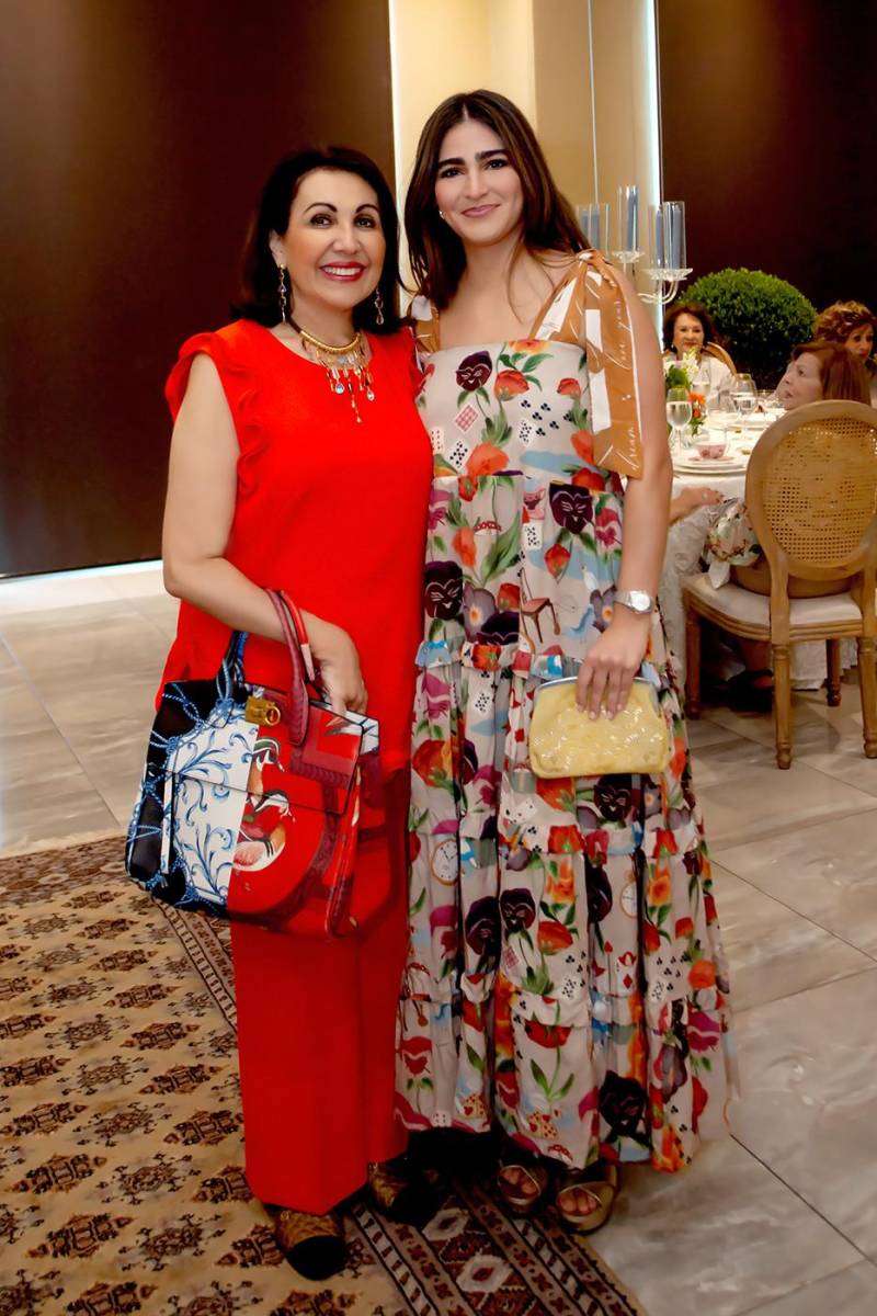 Carolina Canahuati y Nathalia Larach.