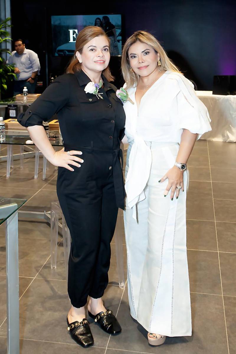 Anke Bahr y Marlen Faraj.