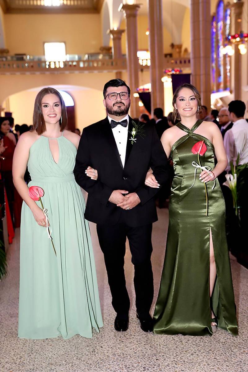 Así fue la boda eclesiástica de Alejandra Zúñiga y Gabriel Sierra