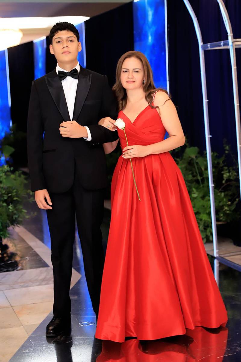 Edgar Padilla y Karla Sánchez.