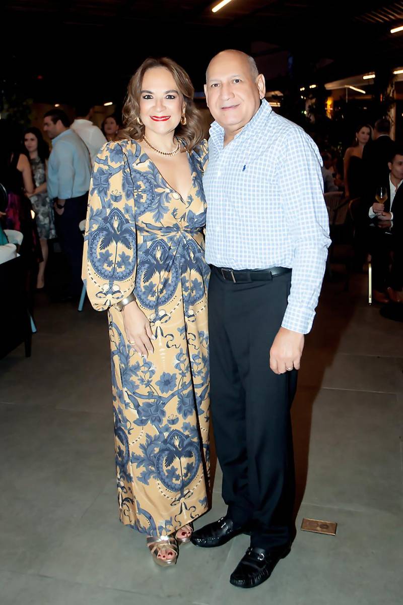 María Elena y Armando López.