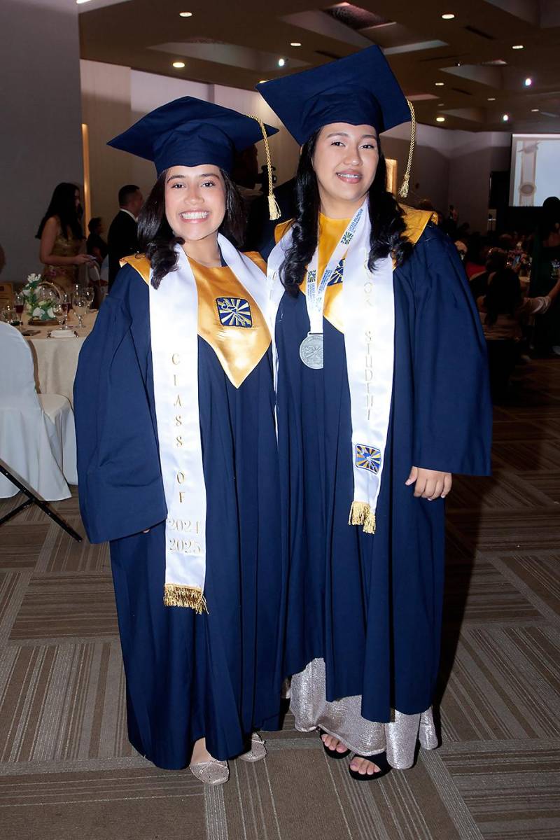 Irma Lara y Loren Andrade.