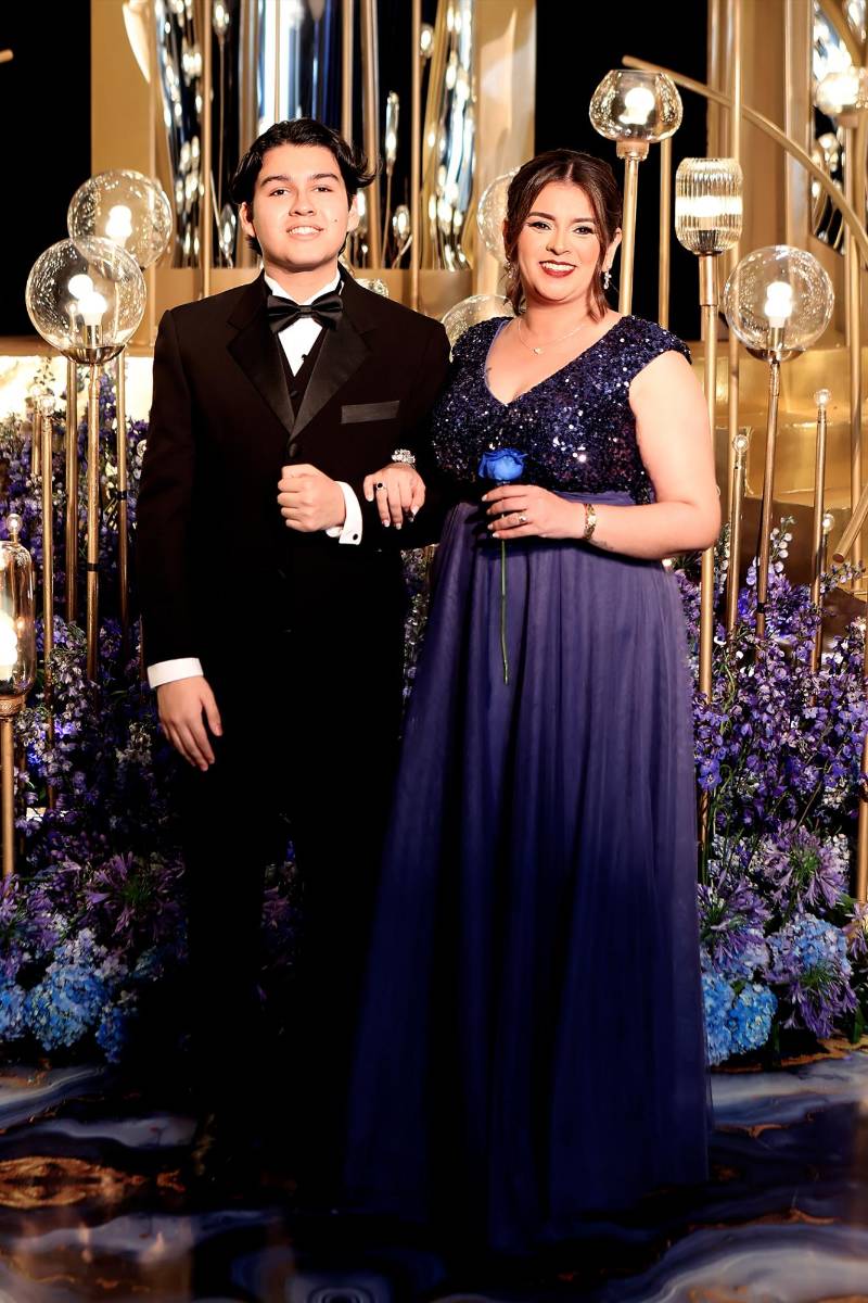 Desfile de padres e hijos en la Prom 2026 de la Escuela Americana de Tegucigalpa