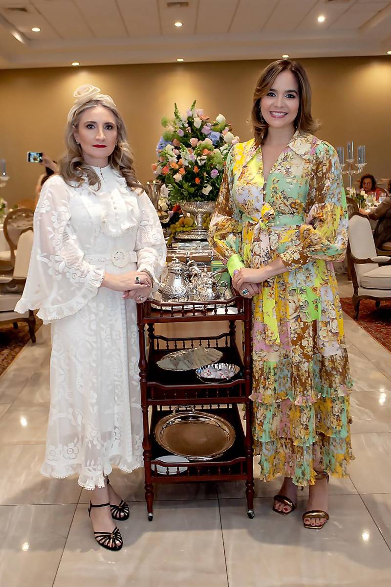 Elsa Leiva y Melissa Garza.