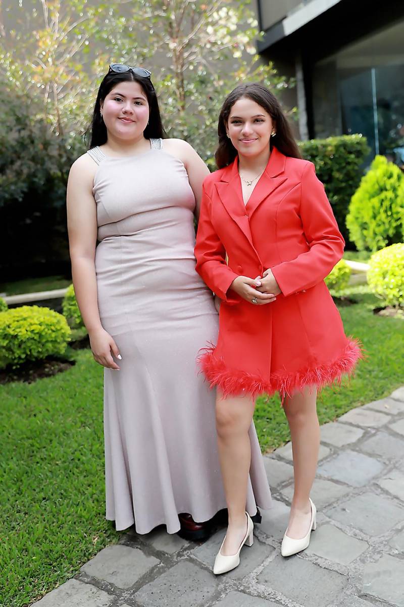Laura López y Keren Matamoros.