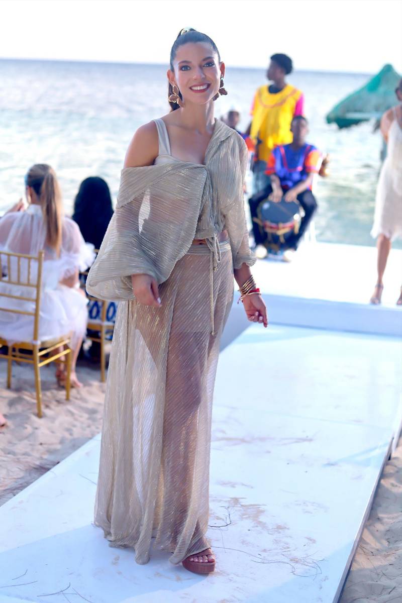 Los invitados al Roatán Fashion Show 2026