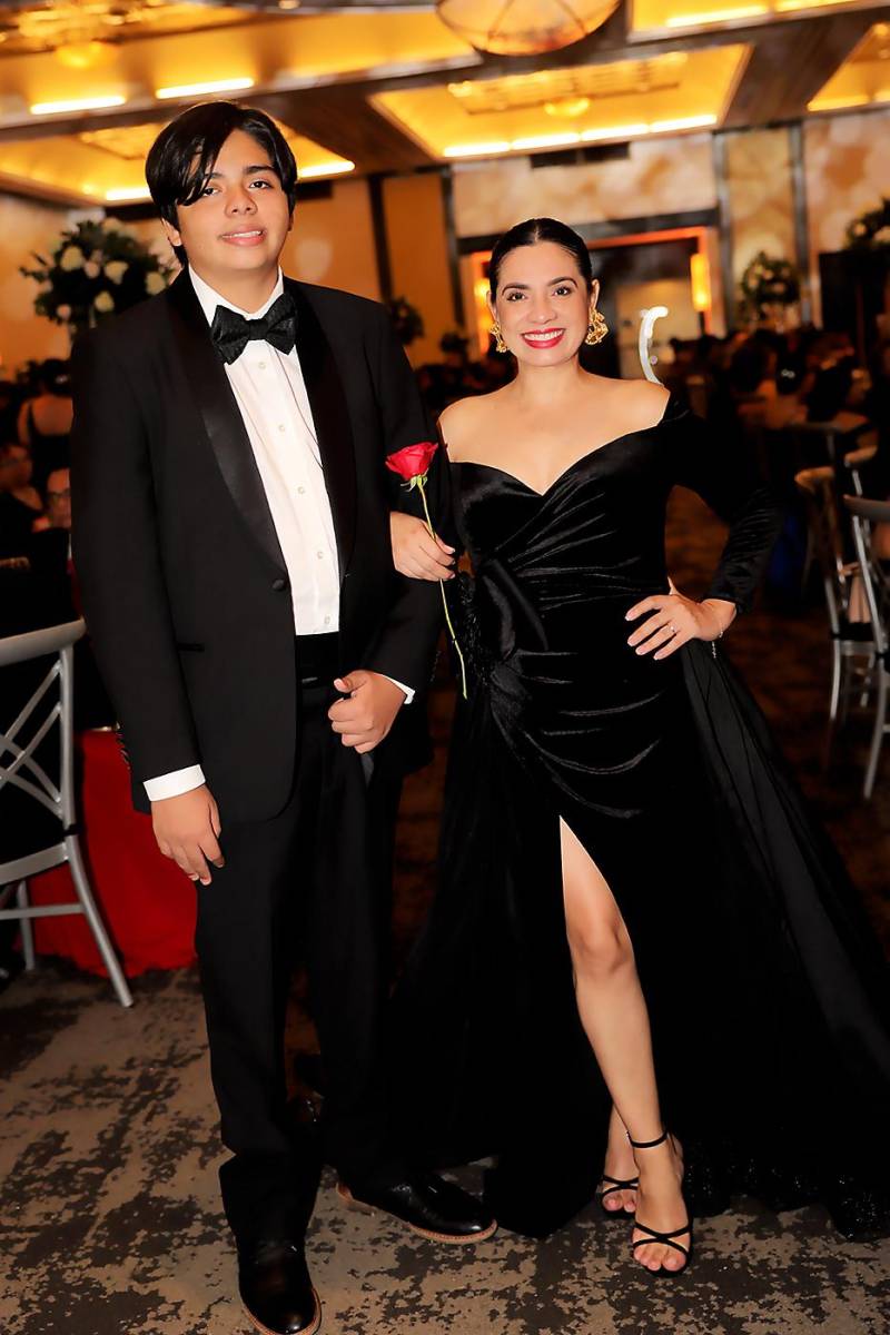 Jean Karlo Eguigure y Martha Yamileth Matute .