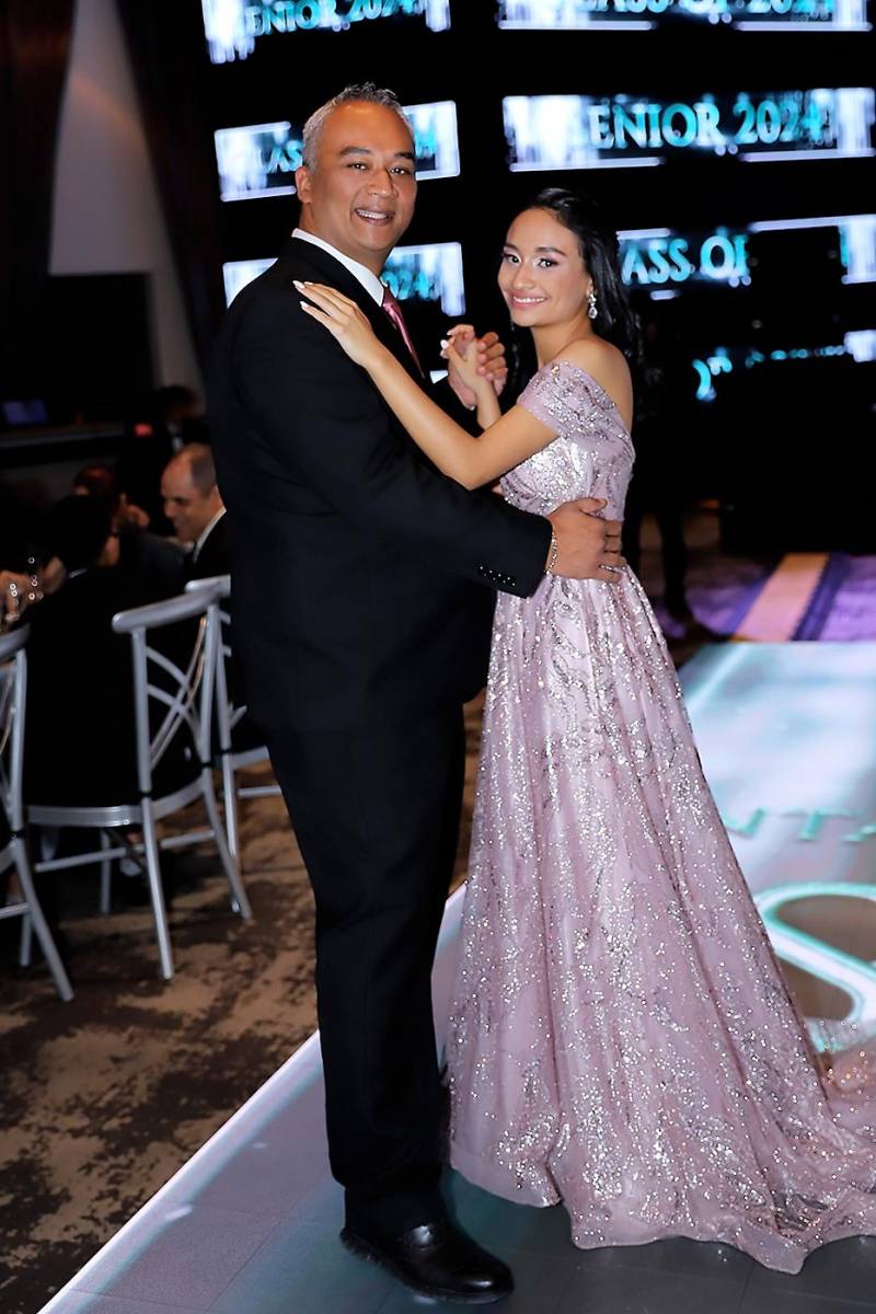 Fiesta de la prom 2024 de Antares y Aldebarán