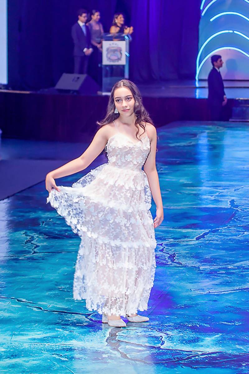 Senior Fashion Show 2026 de la Escuela Internacional Sampedrana, parte 1