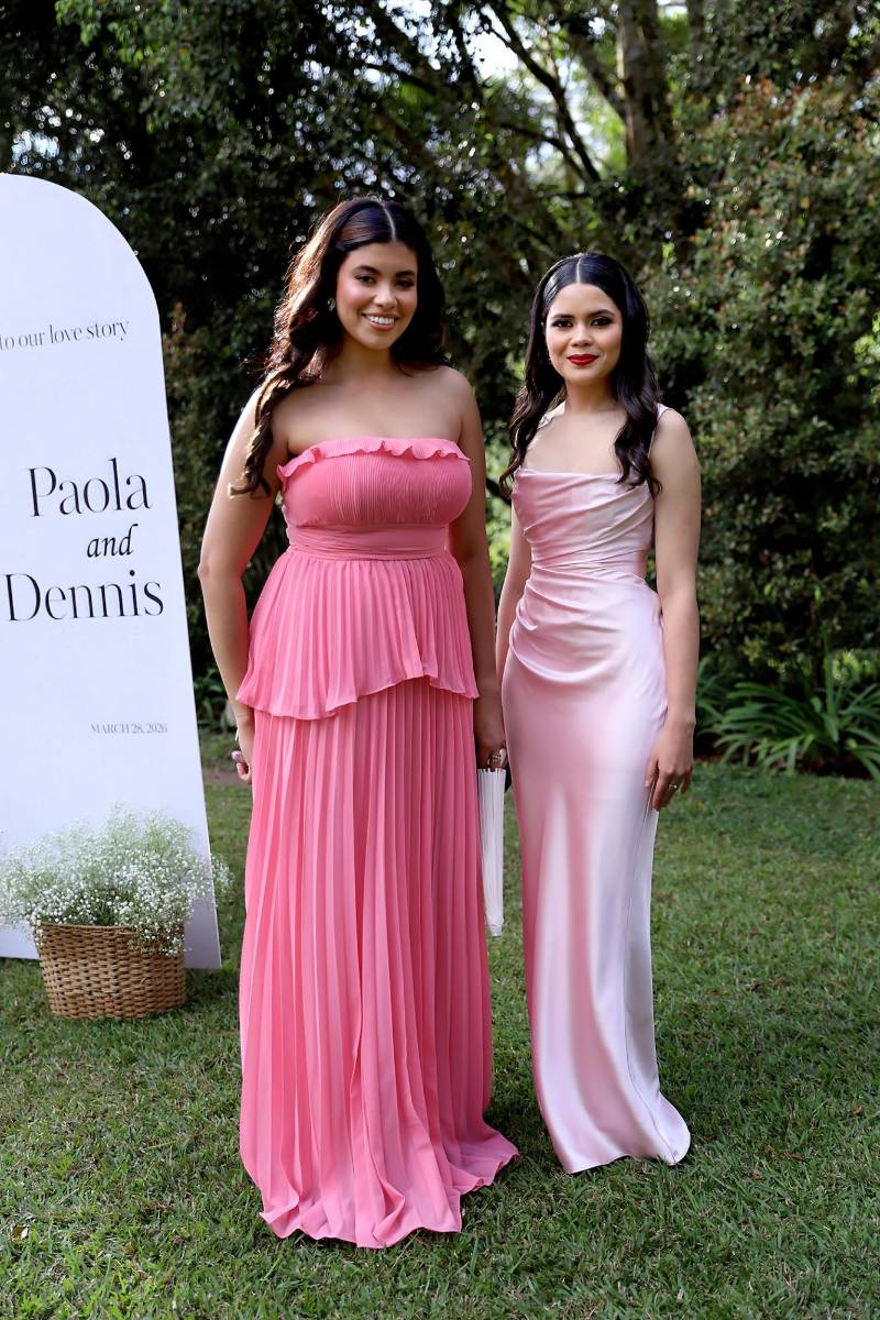 María Beatriz López y Marcela Arias.