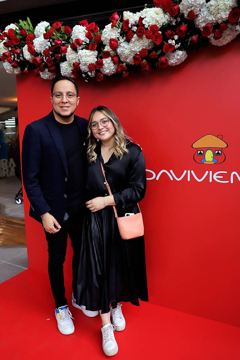 Brian López y Nazareth Desiree Ortez 