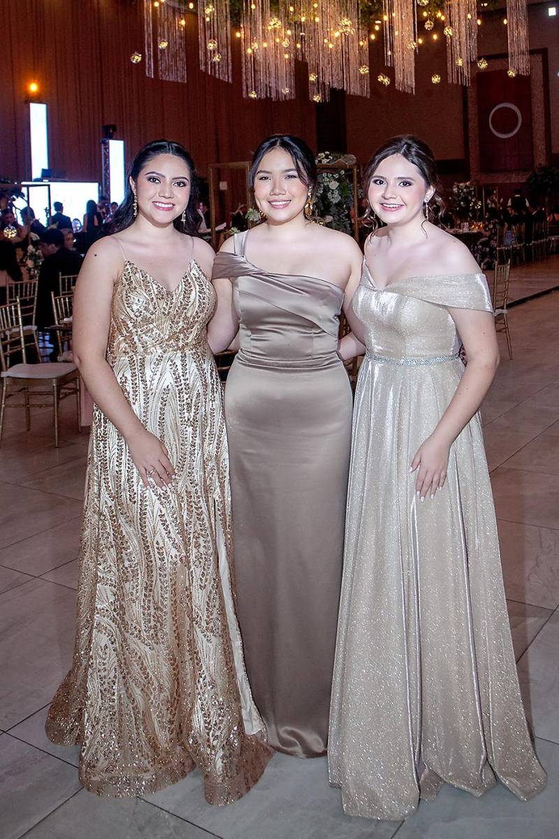 María Manzanares, Emilia León y Ana Manzanares.