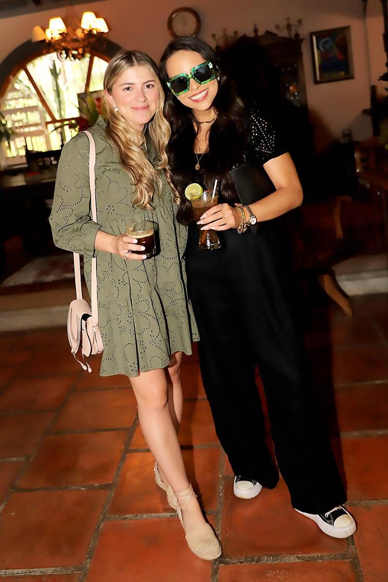 La Fiesta Preboda de Lorella Cuculiza y Derek Herzog