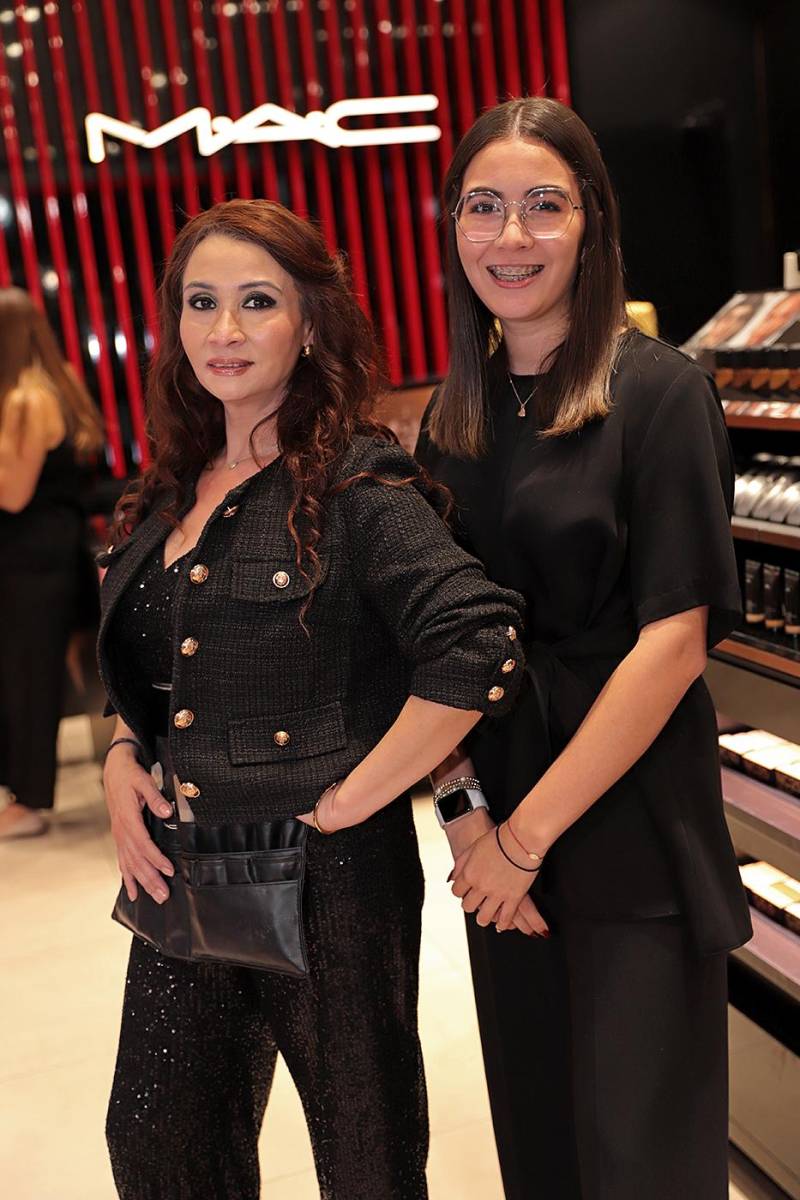 Janina Ordóñez y María José Alvarado.