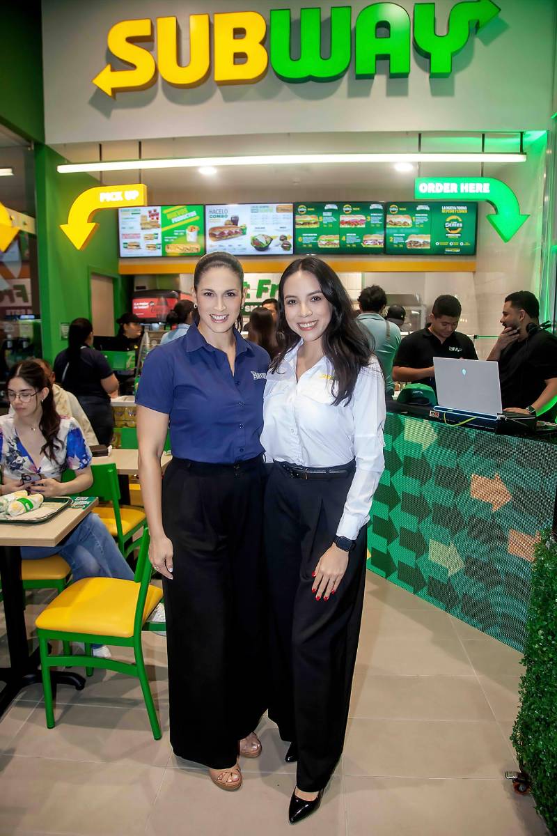 Leslie Paredes y Keily Rueda.