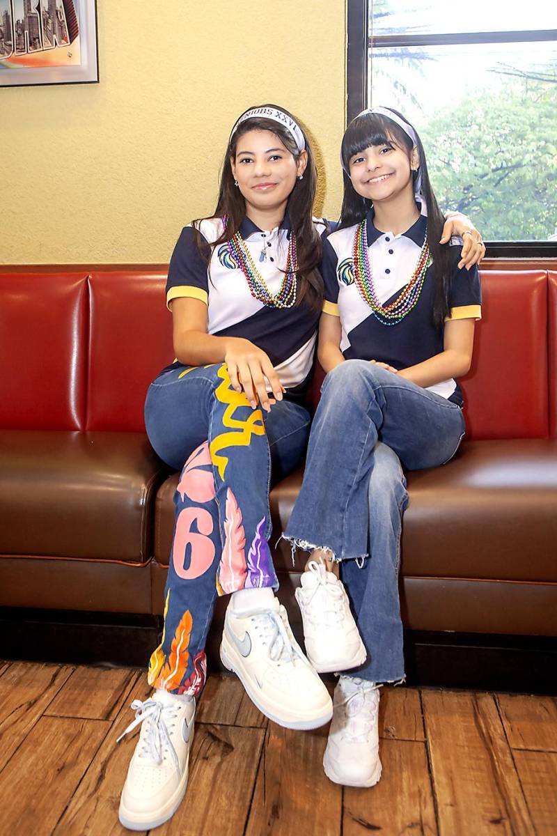 Allison Rivera y Sofía Pinto.