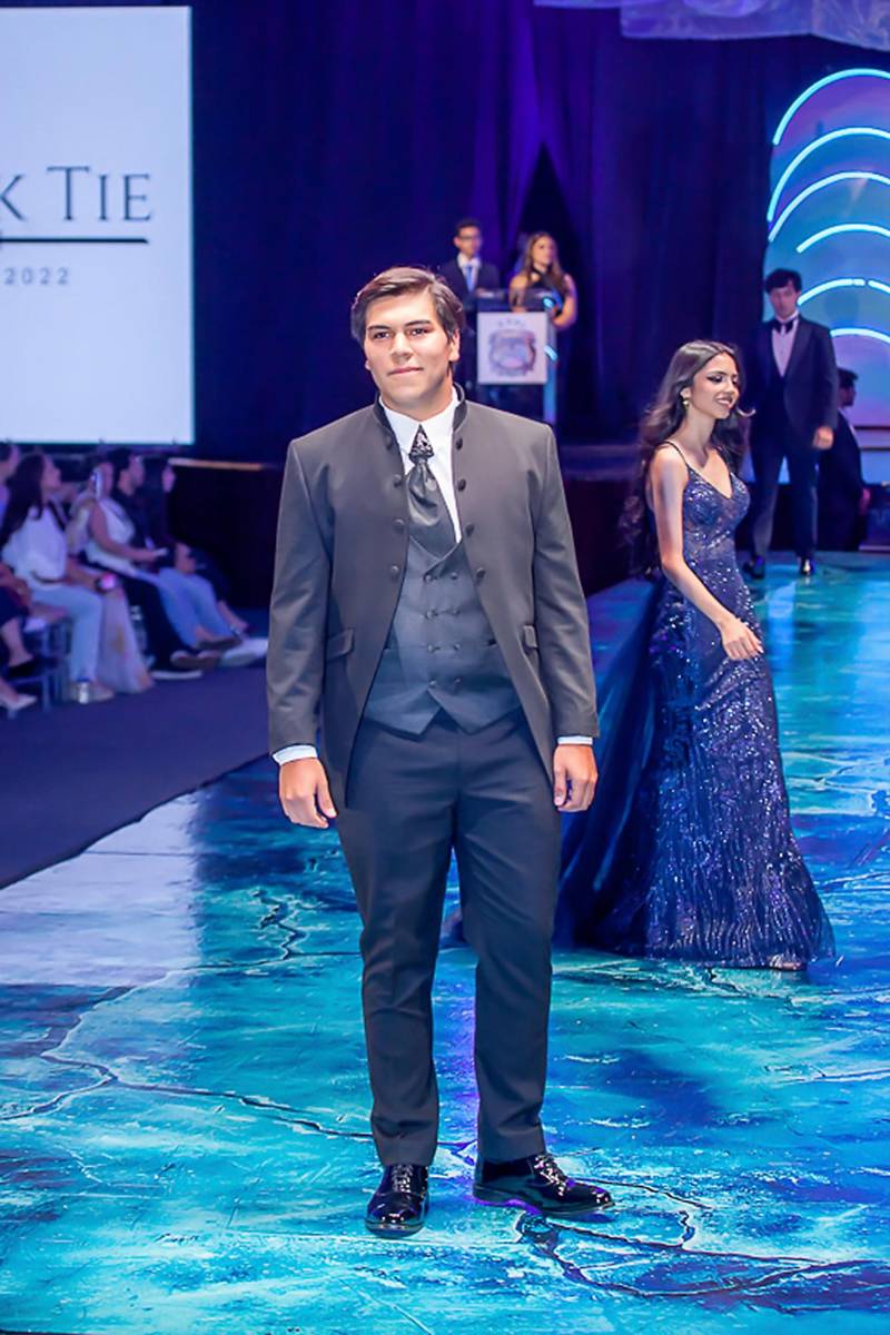 Senior Fashion Show 2026 de la Escuela Internacional Sampedrana, parte 2