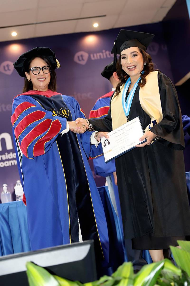 Graduaciones de Pregrado de UNITEC TGU 2025