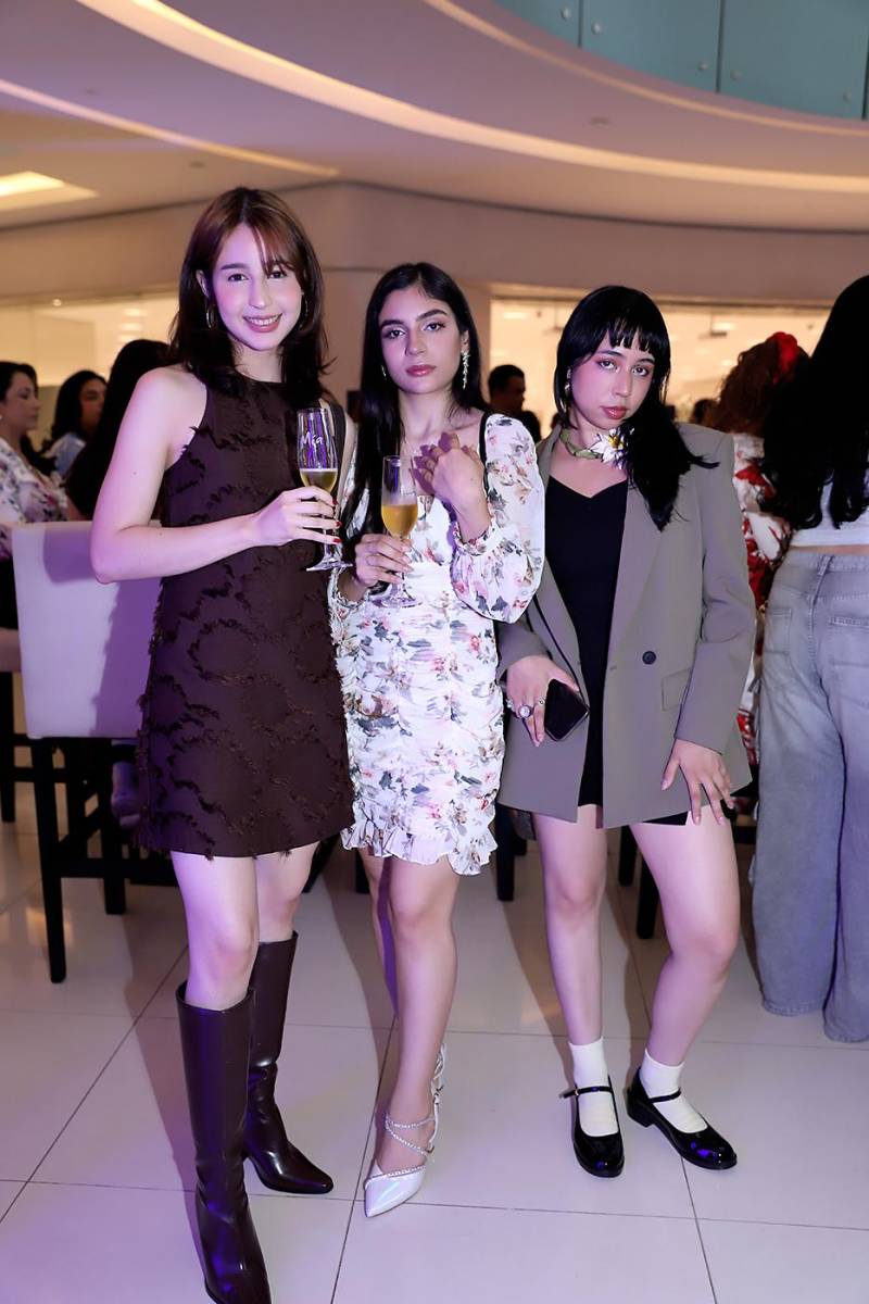 Rosángel Lara, María Fernanda Molina y Yushi Cruz.