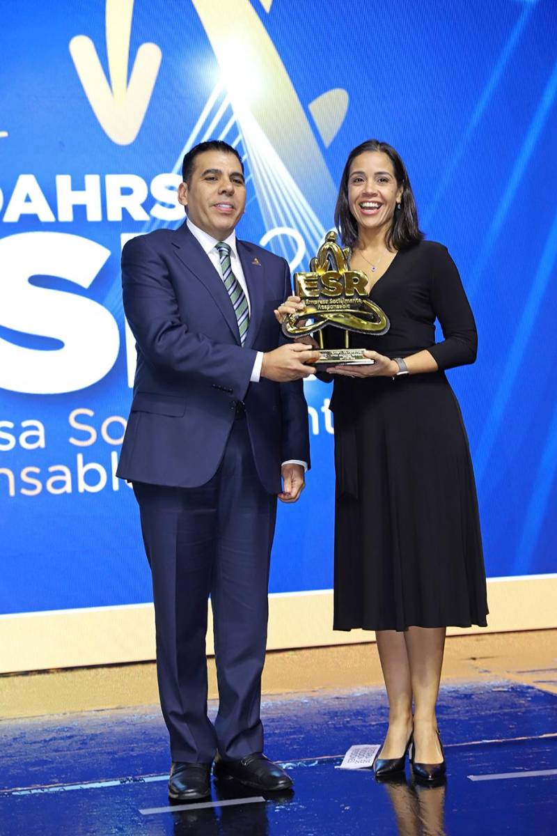 FUNDAHRSE premia a empresas socialmente responsables