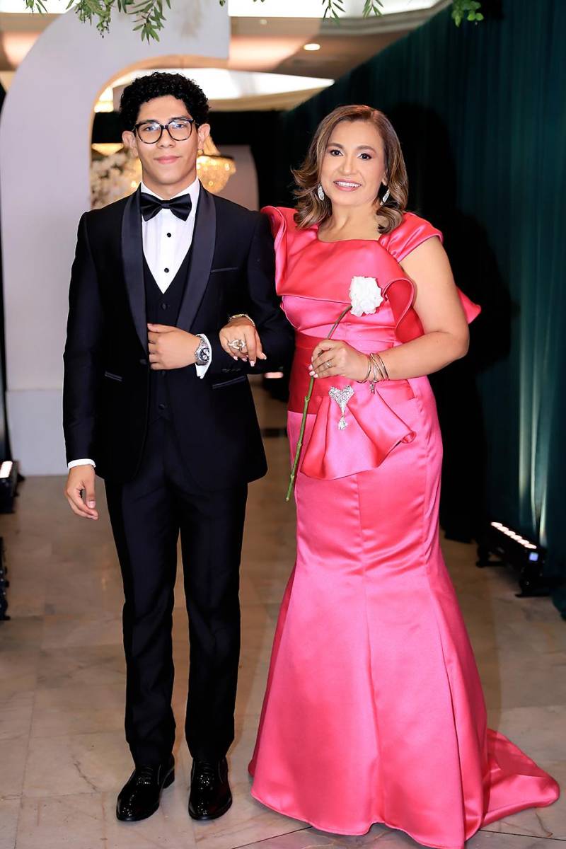 José Gabriel y Suyapa Alonzo.