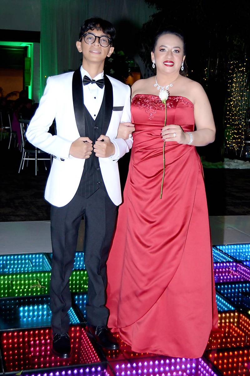Leonardo Flores y Wendy Juárez