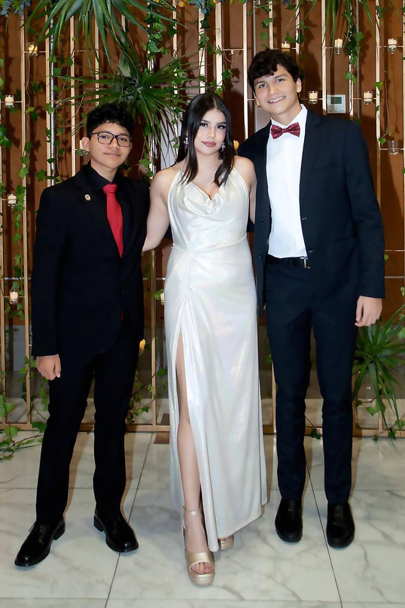 Daniel Argueta, Valeria Murillo y Juan Bermúdez.