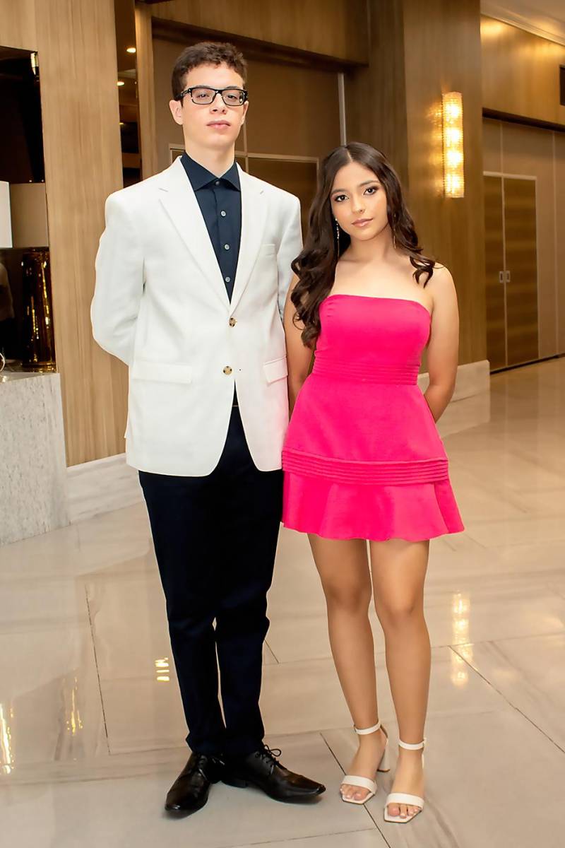 John Valladares y Mariel Regalado.
