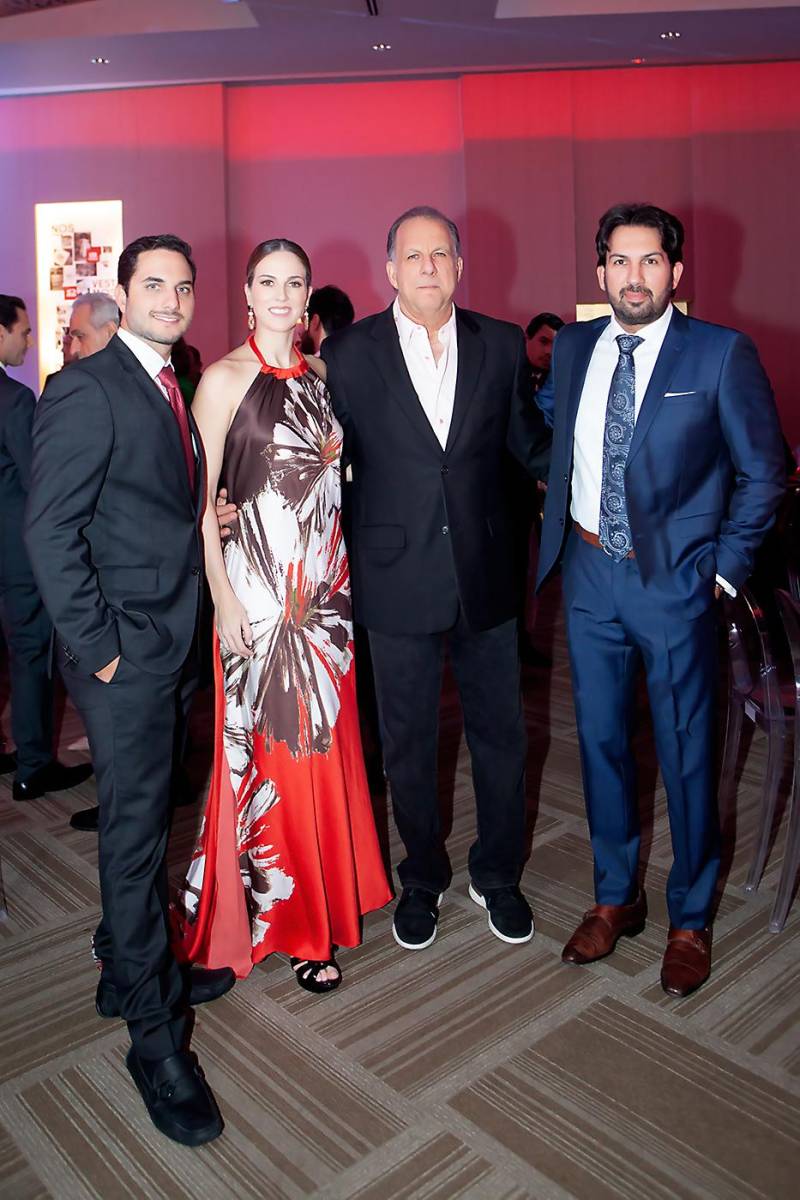 Alejandro, Leila, Edgardo y Mauricio Canahuati.