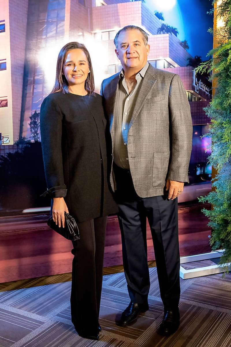 Rina y Emilio Medina.
