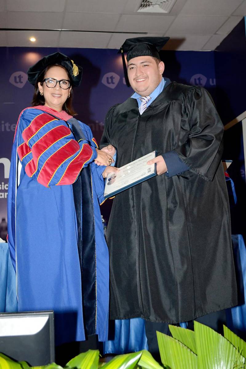 Graduaciones de Posgrado de UNITEC de Tegucigalpa 2025