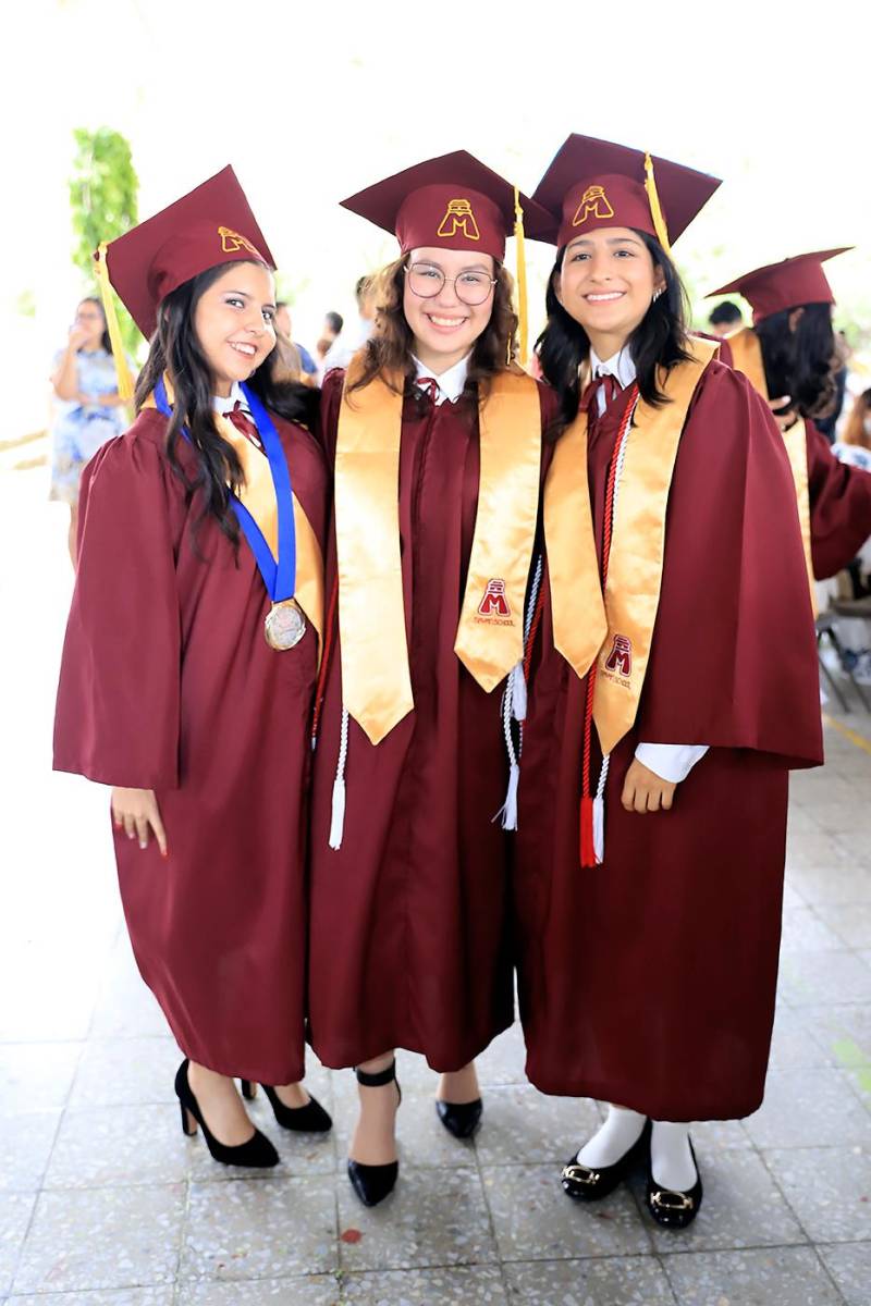 Melanie Valenzuela, Yannori Amador y Delmy Bu.