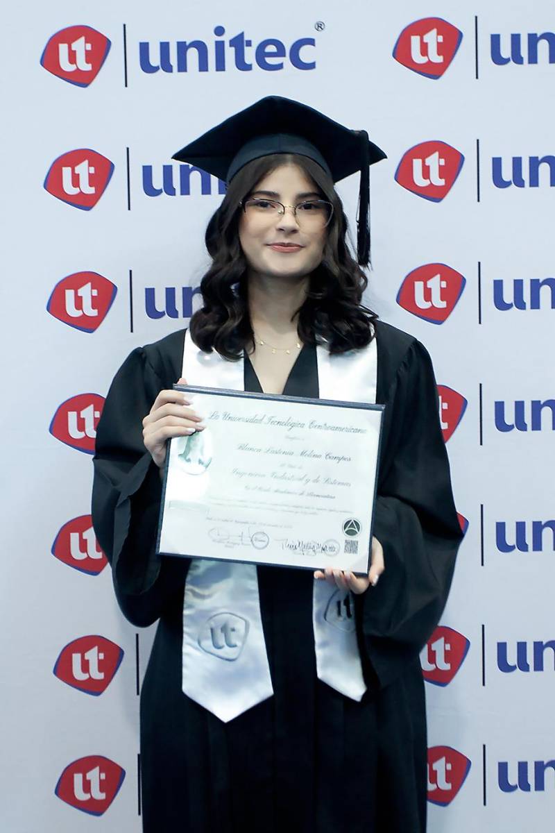 Graduaciones UNITEC 2024 en San Pedro Sula