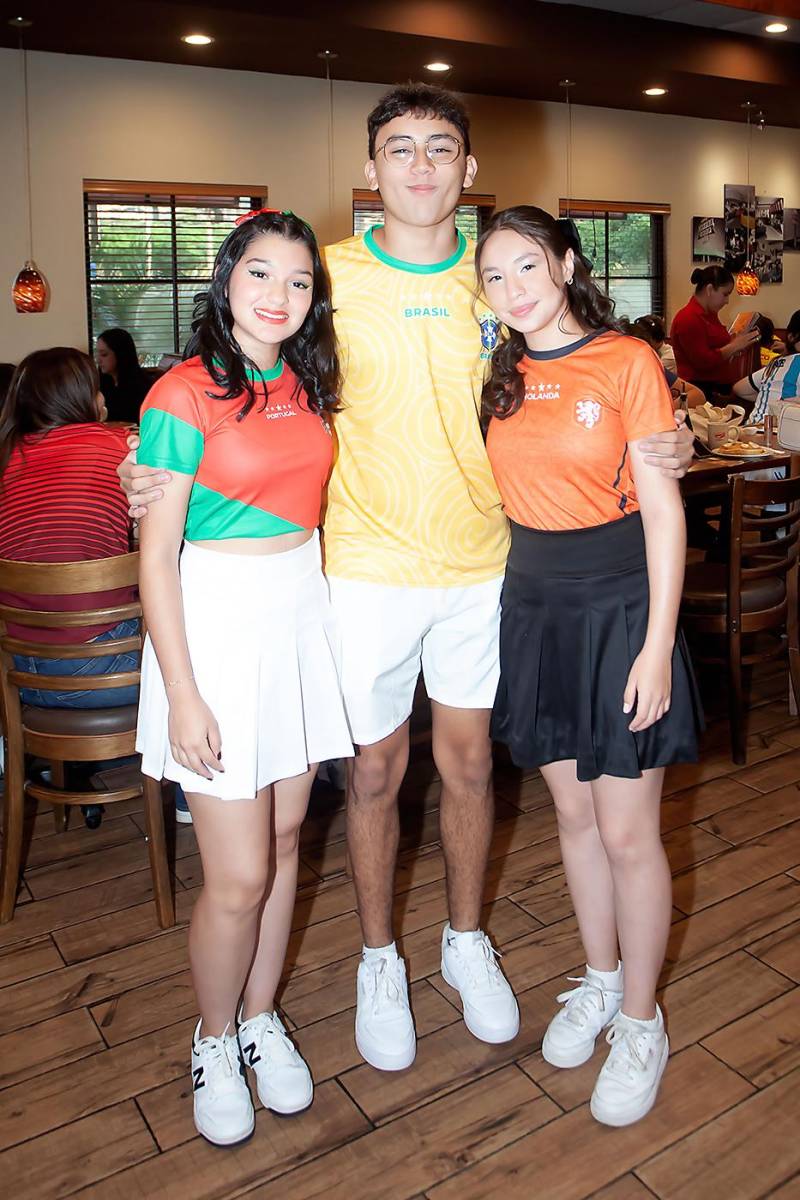 Ana Bustillo, José Alvarado y Any Reyes.