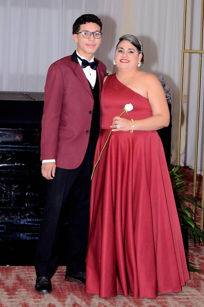 Betina López y Santiago Mondragón 