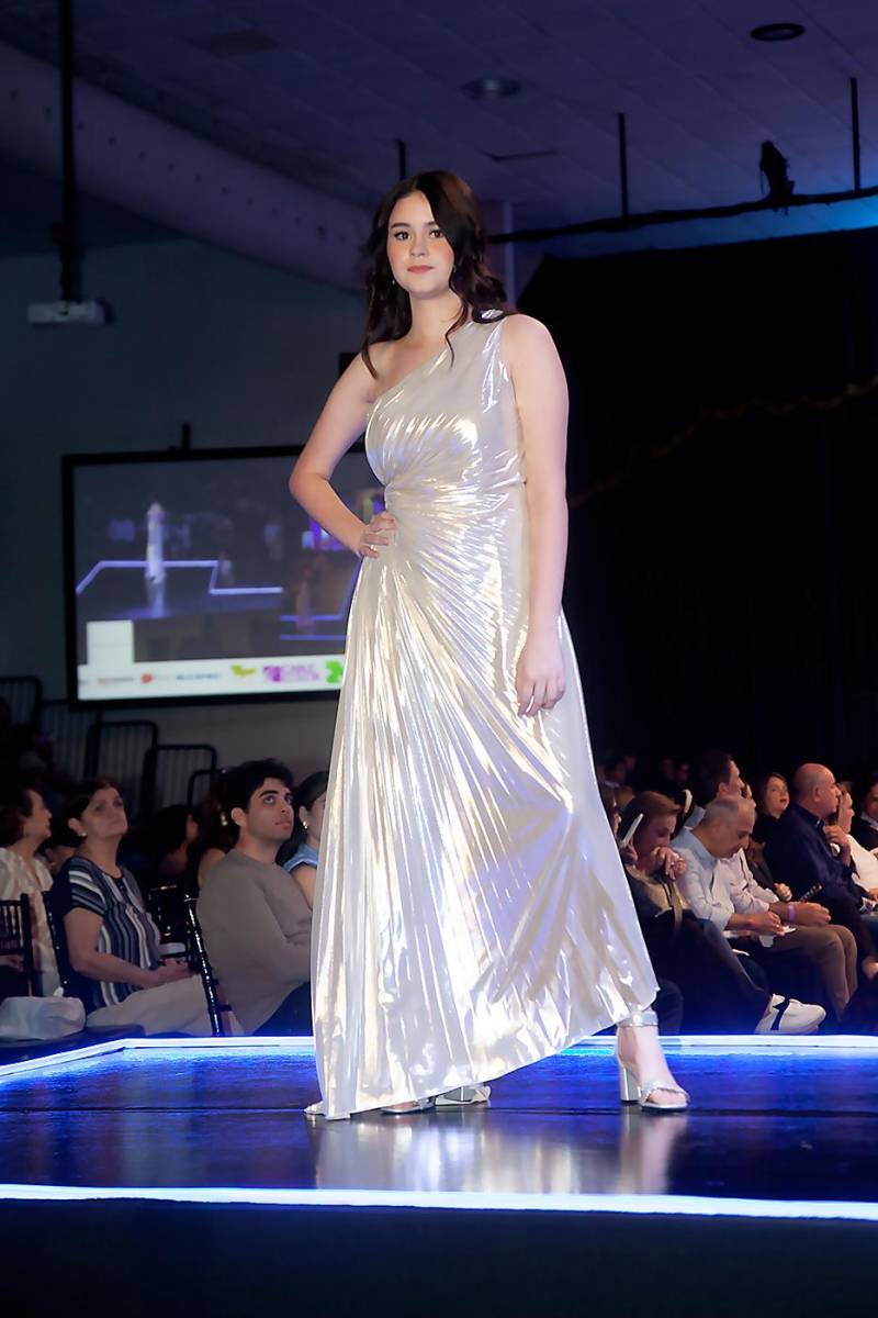Fashion Show de la EIS 2024
