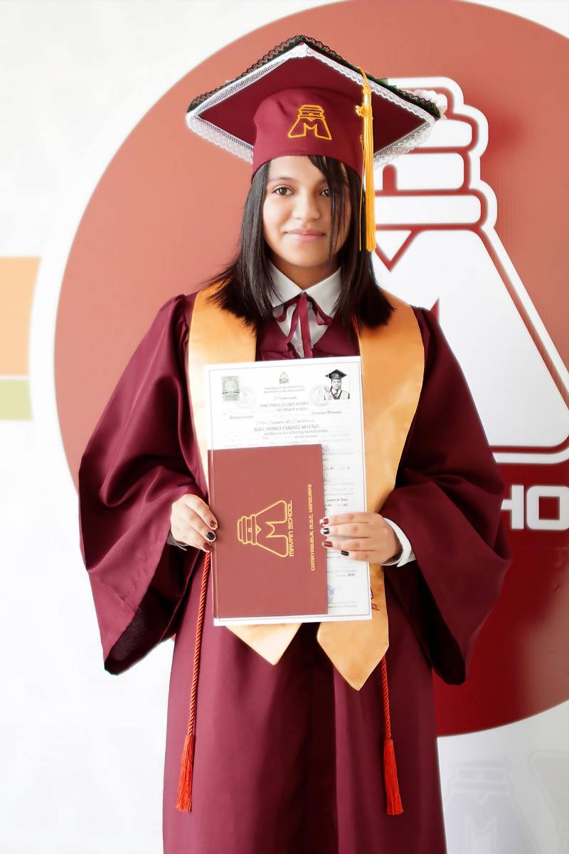 Graduación de los seniors 2026 de Mayan School