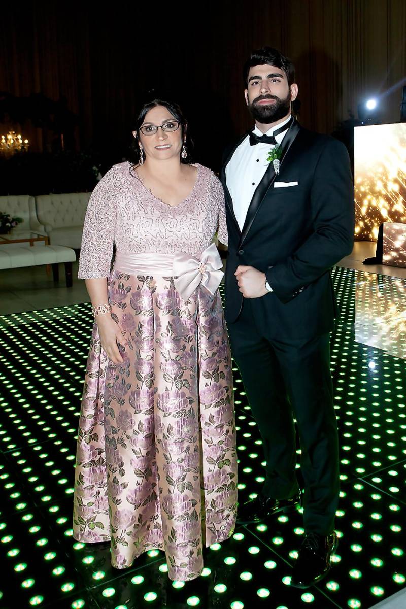 Guadalupe Jaar y su hijo Samer Fanous.