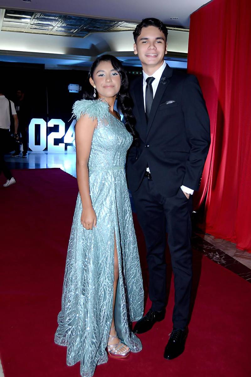Fiesta de la prom 2024 de England School