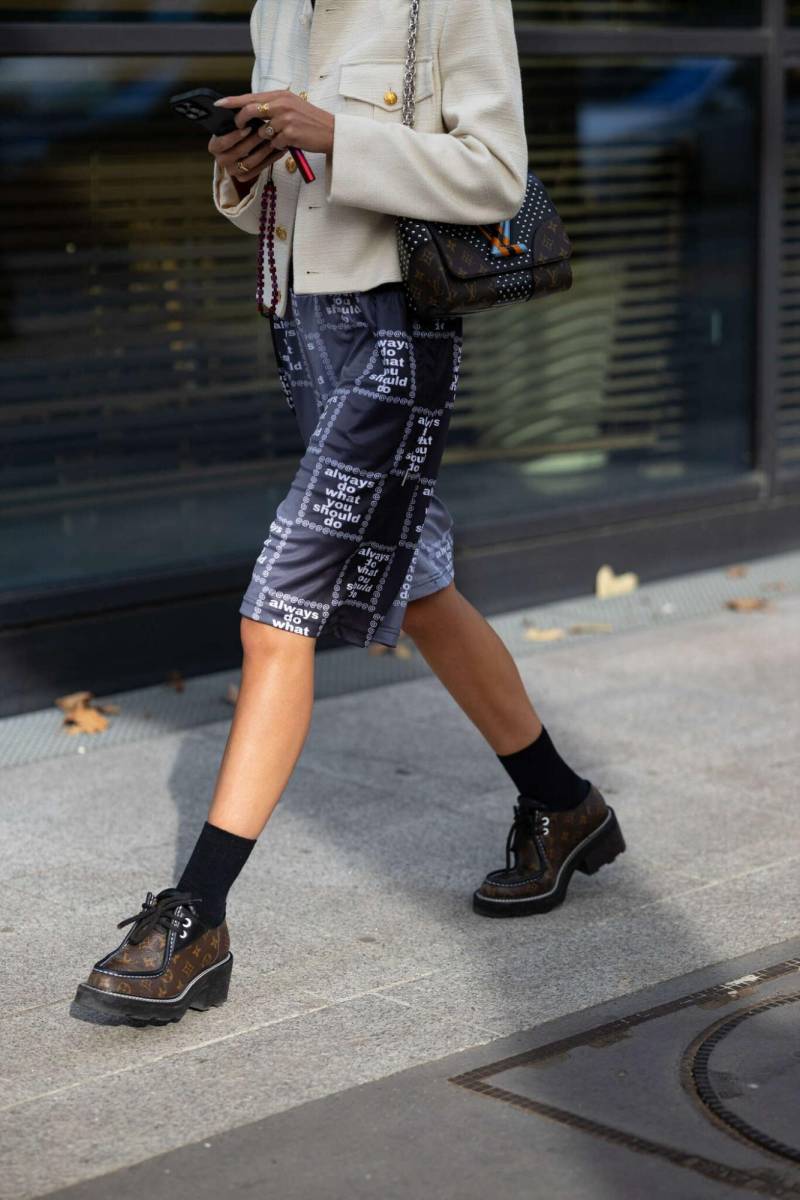 Los mocasines son unos zapatos versátiles que combinan muchas prendas: vestidos, faldas, pantalones de sastre y mas 